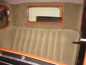 7 1932 ford 5 window coupe